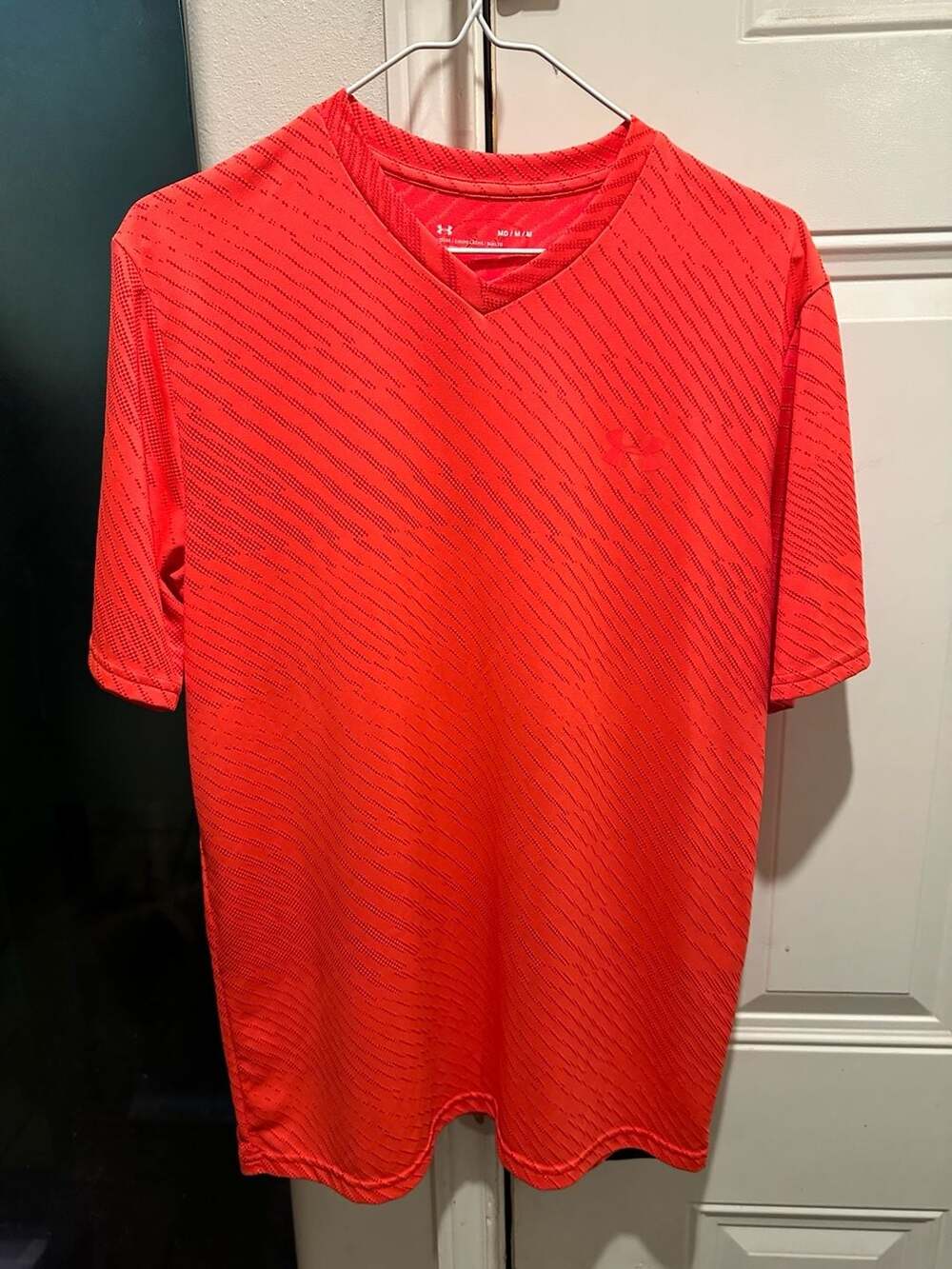 Under Armour Men's HeatGear Velocity Jacquard V-Neck Shirt - Orange - Size Mediu